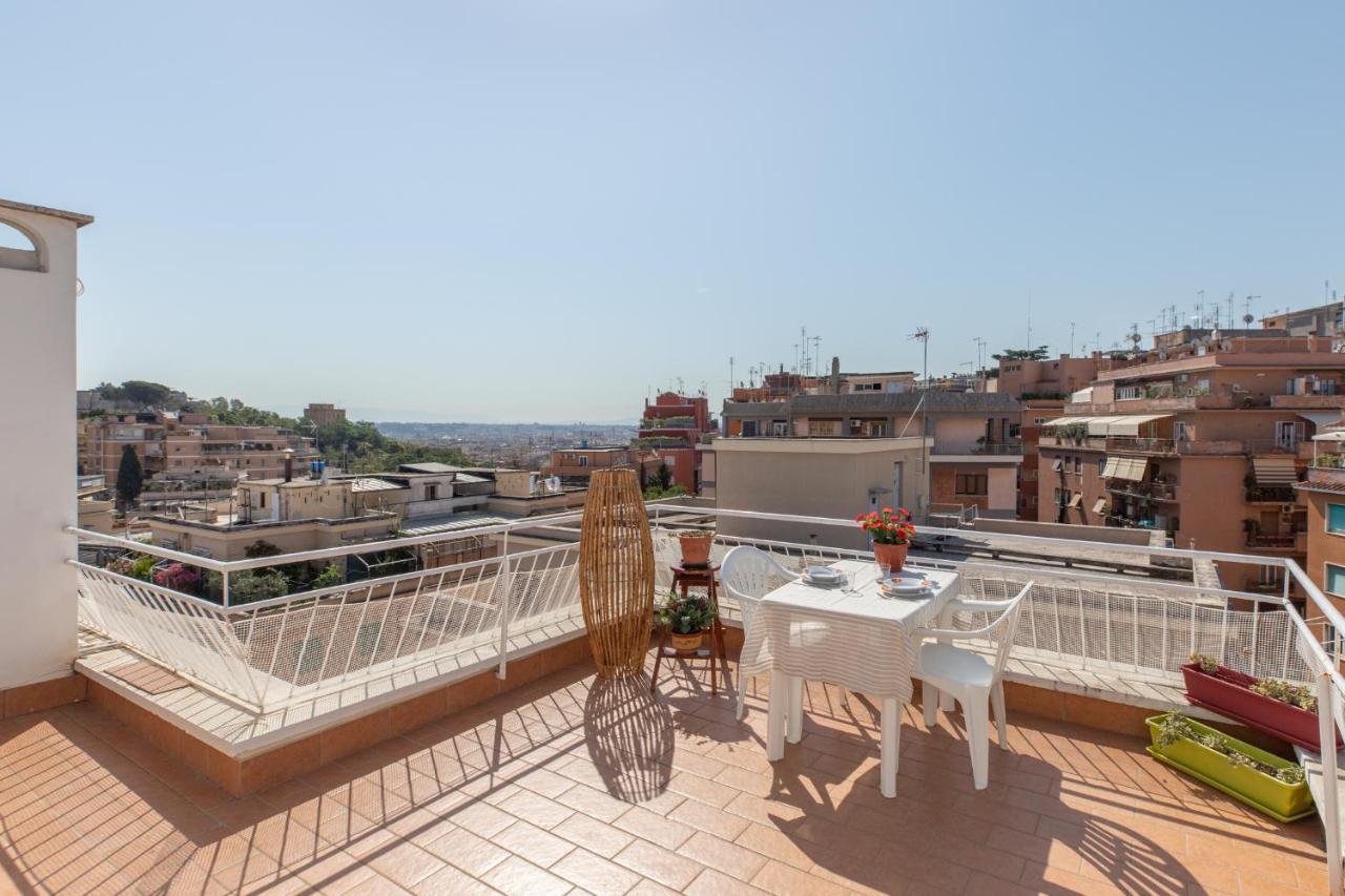 Iflat Shiny Penthouse In Balduina Apartment Rome Bagian luar foto