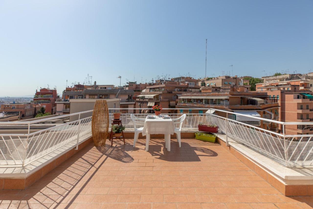 Iflat Shiny Penthouse In Balduina Apartment Rome Bagian luar foto